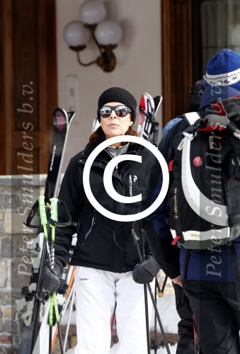 Zurs 19 februari 2013
Prinses Caroline van Monaco en haar dochter op ski vakantie in Zurs/Lech.
Peter Smulders bv