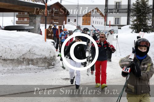 Zurs 19 februari 2013
Prinses Caroline van Monaco en haar dochter op ski vakantie in Zurs/Lech.
Peter Smulders bv