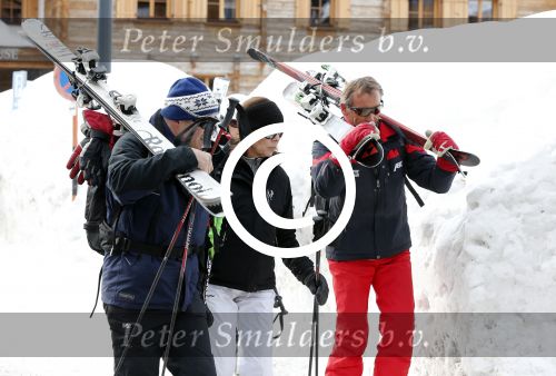 Zurs 19 februari 2013
Prinses Caroline van Monaco en haar dochter op ski vakantie in Zurs/Lech.
Peter Smulders bv