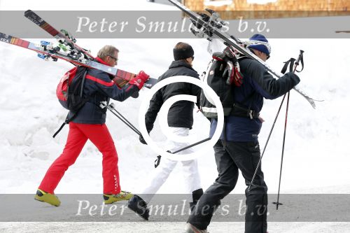 Zurs 19 februari 2013
Prinses Caroline van Monaco en haar dochter op ski vakantie in Zurs/Lech.
Peter Smulders bv