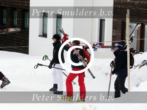 Zurs 19 februari 2013
Prinses Caroline van Monaco en haar dochter op ski vakantie in Zurs/Lech.
Peter Smulders bv
