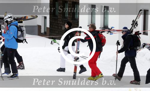 Zurs 19 februari 2013
Prinses Caroline van Monaco en haar dochter op ski vakantie in Zurs/Lech.
Peter Smulders bv