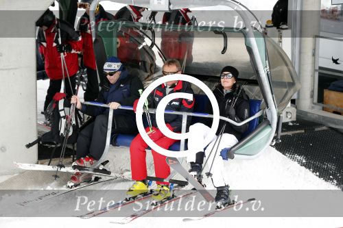Zurs 19 februari 2013
Prinses Caroline van Monaco en haar dochter op ski vakantie in Zurs/Lech.
Peter Smulders bv