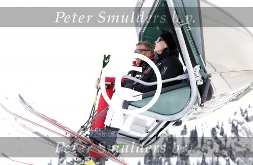 Zurs 19 februari 2013
Prinses Caroline van Monaco en haar dochter op ski vakantie in Zurs/Lech.
Peter Smulders bv