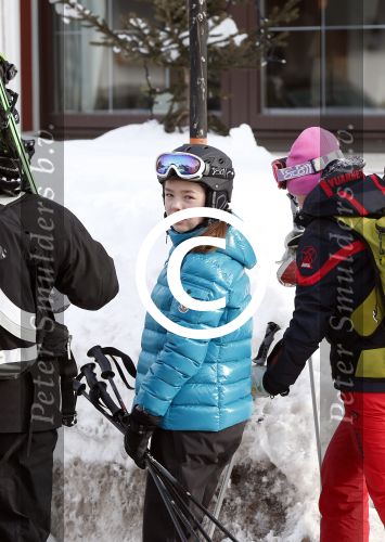 Zurs 19 februari 2013
Prinses Caroline van Monaco en haar dochter op ski vakantie in Zurs/Lech.
Peter Smulders bv