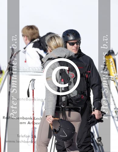 Lech 18 februari 2013
Prins Willem Alexander en prinses Maxima skien met Airbags en een helm.
Peter Smulders bv