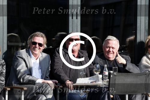 Amsterdam 5 maart 2013
Harrie Mens en Rob Heilbronn op terras.
Peter Smulders bv