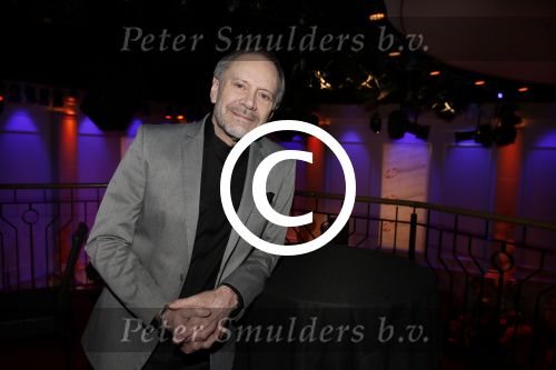 Hilversum 5 maart 2013
Prresentatie tijdschrift/magazine van TV Max in studio 21. Rob de Nijs
Peter Smulders bv