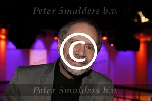 Hilversum 5 maart 2013
Prresentatie tijdschrift/magazine van TV Max in studio 21. Rob de Nijs
Peter Smulders bv