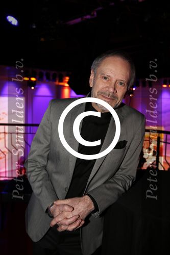 Hilversum 5 maart 2013
Prresentatie tijdschrift/magazine van TV Max in studio 21. Rob de Nijs
Peter Smulders bv