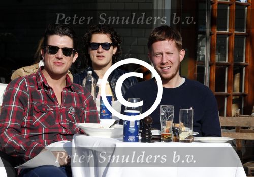 Amsterdam 5 maart 2013
Robert de Hoog met een vriend op terras.
Peter Smulders bv