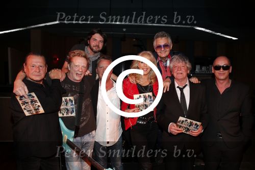 Hilversum 6 maart 2013
Presentatie cd Rock@R\'allstars in wisseloord studio\'s met oa Jan Rietman Jan Tuijp Marga Bult Dany Lademacher Ton op t Hof Jan Kooper en Albert Deinum.
Pdeter Smulders bv