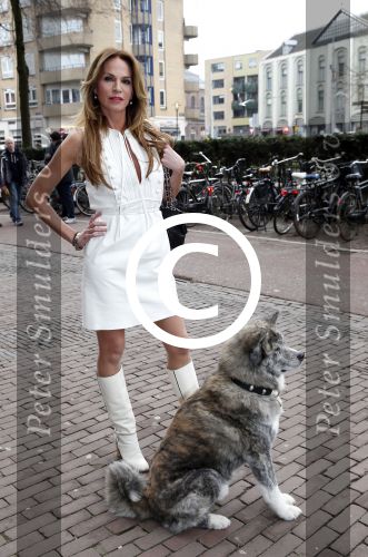 Amsterdam 6 maart 2013
Presentatie nieuwe net5 programma Sabotage in little buddha bar. Rosalie v Breemen met hond
Peter Smulders bv