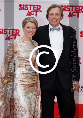 Scheveningen 3maart 2013
Premiere sisteract in het circustheater.
Sandra Ysbrandy met partner
Peter Smulders bv
