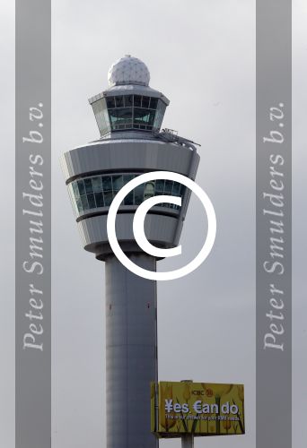 Schiphol 13 maart 2013
Badr Hari en Estelle Cruijff vertrekken vanaf schiphol naar Zagreb waar Badr een K1 event heeft. verkeerstoren schiphol
Peter Smulders bv