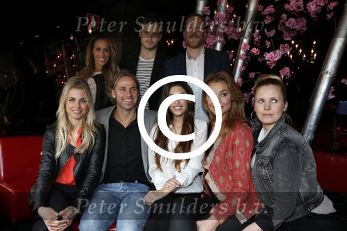 Amsterdam 14 maart 2013
Stop kindermisbruik bestaat nu 5 jaar en dat wordt gevierd in de Red Sun Amsterdam. Aanwezig de ambassadeurs Yolanthe Sneijder Cabau John Ewbank Vivian Reijs Arjan Erkel Froukje de Both Jim Bakkum Bettina Holwerda en Glennis Grace.
Peter Smulders bv