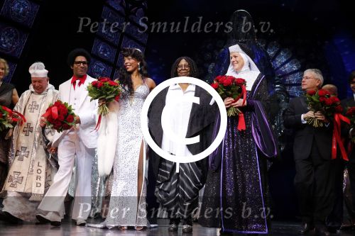 Scheveningen 3maart 2013
Premiere sisteract in het circustheater. Carolina Dijkhuizen Whoopi Goldberg en Simone Kleinsma
Peter Smulders bv