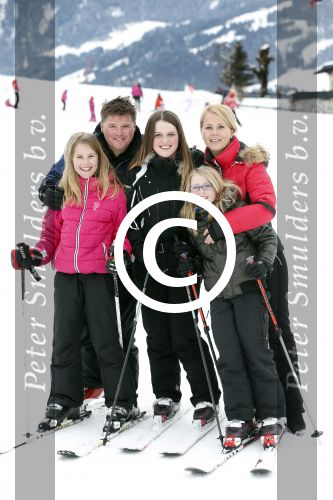 Westendorf 19 februari 2013
Wolter en Tessa Kroesop skivakantie met hun kinderen en ouders en broer van Wolter.
Peter Smulders bv