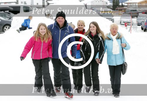 Westendorf 19 februari 2013
Wolter en Tessa Kroesop skivakantie met hun kinderen en ouders en broer van Wolter.
Peter Smulders bv