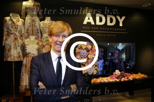 Amsterdam 2 maart 2015
Opening Pop up store Addy v d Krommenacker in de bijenkorf.
Inge Ipenburg Sandra Reemer  en Pernille la Lau zijn aanwezig.