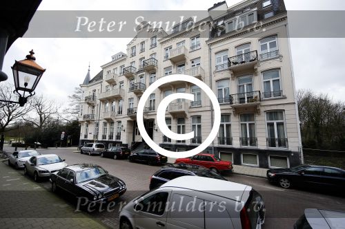 Amsterdam 4 maart 2015
Nieuwe huis Albert Verlinde naast Connie Breukhoven op de pc hooftstraat aan het vondelpark.