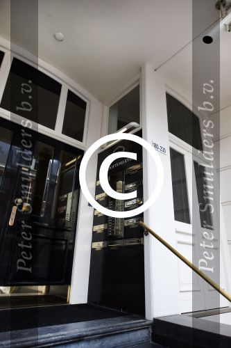 Amsterdam 4 maart 2015
Nieuwe huis Albert Verlinde naast Connie Breukhoven op de pc hooftstraat aan het vondelpark.
