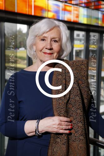 Hilversum 2 maart 2015
Presentatie Goedenavond dames en heren bij beeld en geluid met oa Huub Stapel Annewil Blankers en Jan Slagter.