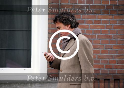 Amsterdam 4 maart 2015
Camiel Eurlings wandelend op straat in Amsterdam zuid.