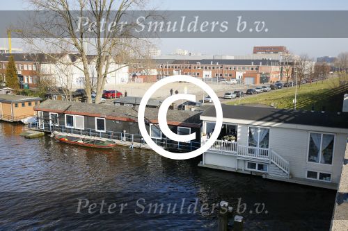 Amsterdam 13 februari 2015
Binnen kijken in het huis / woonark van Hanny en Ton Veerkamp ( de veerkampjes)