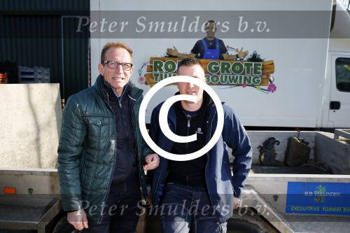 Eemnes 15 februari 2015
Rob Verlinden en zijn collega ivo Putman op de kwekerij van Rob