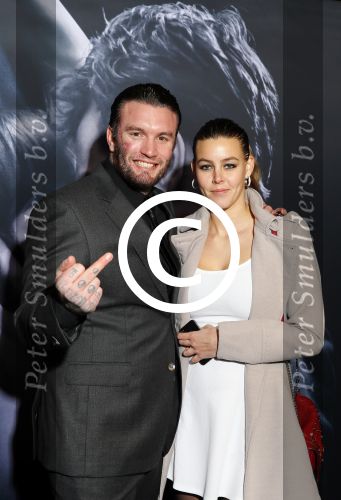 Amsterdam 11 februari 2015
Premiere fifty shades of grey in tuschinski.
Jamie Saunders met vriendin