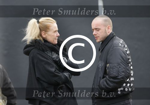 Amsterdam 2 maart 2015
Jette v d Meij met een vriend op straat in Amsterdam.