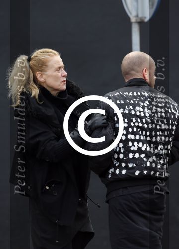 Amsterdam 2 maart 2015
Jette v d Meij met een vriend op straat in Amsterdam.
