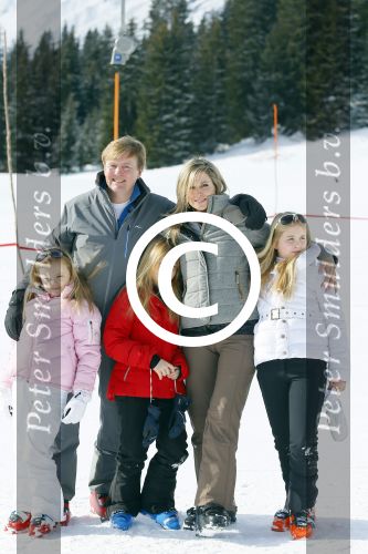 Lech, 23 Februari 2015
Jaarlijkse fotoshoot koninklijke Familie in Lech met Koning willem Alexander, Koningin Maxima, Prinses Beatrix,Prinses Amalia, Prinses Alexia en Prinses Ariane