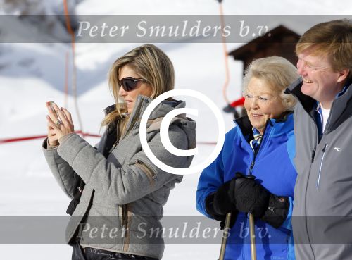 Lech, 23 Februari 2015
Jaarlijkse fotoshoot koninklijke Familie in Lech met Koning willem Alexander, Koningin Maxima, Prinses Beatrix,Prinses Amalia, Prinses Alexia en Prinses Ariane