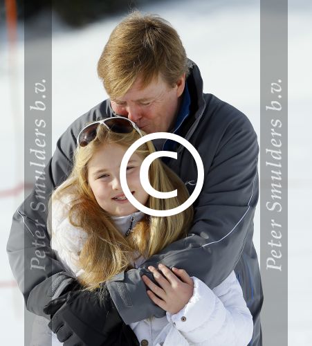 Lech, 23 Februari 2015
Jaarlijkse fotoshoot koninklijke Familie in Lech met Koning willem Alexander, Koningin Maxima, Prinses Beatrix,Prinses Amalia, Prinses Alexia en Prinses Ariane