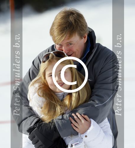 Lech, 23 Februari 2015
Jaarlijkse fotoshoot koninklijke Familie in Lech met Koning willem Alexander, Koningin Maxima, Prinses Beatrix,Prinses Amalia, Prinses Alexia en Prinses Ariane