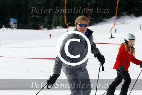 Lech, 23 Februari 2015
Jaarlijkse fotoshoot koninklijke Familie in Lech met Koning willem Alexander, Koningin Maxima, Prinses Beatrix,Prinses Amalia, Prinses Alexia en Prinses Ariane