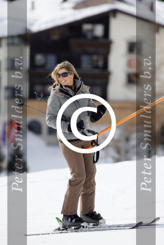 Lech, 23 Februari 2015
Jaarlijkse fotoshoot koninklijke Familie in Lech met Koning willem Alexander, Koningin Maxima, Prinses Beatrix,Prinses Amalia, Prinses Alexia en Prinses Ariane