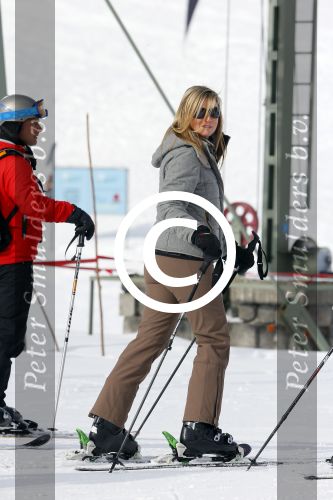 Lech, 23 Februari 2015
Jaarlijkse fotoshoot koninklijke Familie in Lech met Koning willem Alexander, Koningin Maxima, Prinses Beatrix,Prinses Amalia, Prinses Alexia en Prinses Ariane
