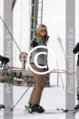 Lech, 23 Februari 2015
Jaarlijkse fotoshoot koninklijke Familie in Lech met Koning willem Alexander, Koningin Maxima, Prinses Beatrix,Prinses Amalia, Prinses Alexia en Prinses Ariane