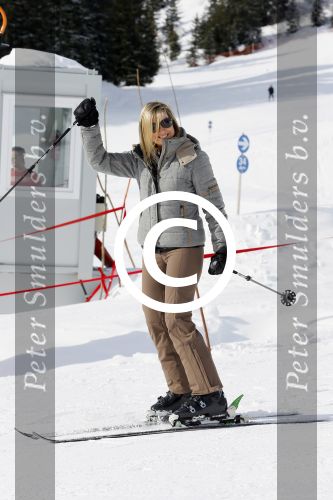 Lech, 23 Februari 2015
Jaarlijkse fotoshoot koninklijke Familie in Lech met Koning willem Alexander, Koningin Maxima, Prinses Beatrix,Prinses Amalia, Prinses Alexia en Prinses Ariane