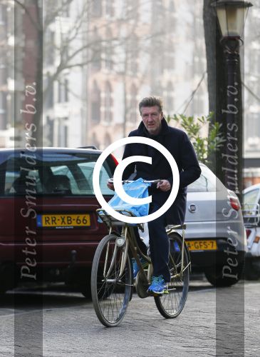 Amsterdam 19 februari 2015
Michael Pilarczyk op de fiets in Amsterdam.