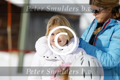 Lech, 23 Februari 2015
Jaarlijkse fotoshoot koninklijke Familie in Lech met Koning willem Alexander, Koningin Maxima, Prinses Beatrix,Prinses Amalia, Prinses Alexia en Prinses Ariane