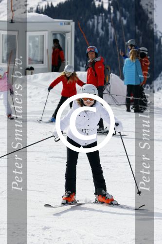 Lech, 23 Februari 2015
Jaarlijkse fotoshoot koninklijke Familie in Lech met Koning willem Alexander, Koningin Maxima, Prinses Beatrix,Prinses Amalia, Prinses Alexia en Prinses Ariane