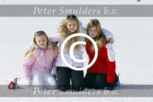 Lech, 23 Februari 2015
Jaarlijkse fotoshoot koninklijke Familie in Lech met Koning willem Alexander, Koningin Maxima, Prinses Beatrix,Prinses Amalia, Prinses Alexia en Prinses Ariane