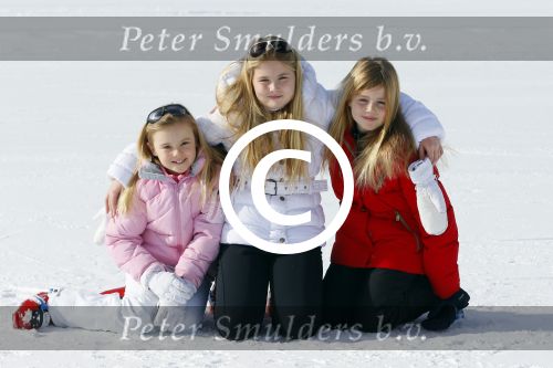 Lech, 23 Februari 2015
Jaarlijkse fotoshoot koninklijke Familie in Lech met Koning willem Alexander, Koningin Maxima, Prinses Beatrix,Prinses Amalia, Prinses Alexia en Prinses Ariane