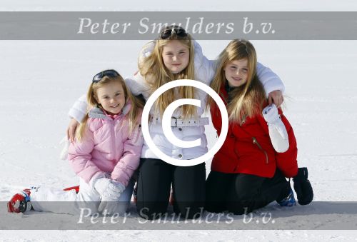 Lech, 23 Februari 2015
Jaarlijkse fotoshoot koninklijke Familie in Lech met Koning willem Alexander, Koningin Maxima, Prinses Beatrix,Prinses Amalia, Prinses Alexia en Prinses Ariane