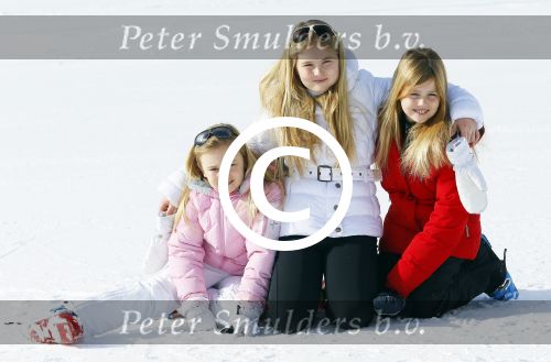 Lech, 23 Februari 2015
Jaarlijkse fotoshoot koninklijke Familie in Lech met Koning willem Alexander, Koningin Maxima, Prinses Beatrix,Prinses Amalia, Prinses Alexia en Prinses Ariane