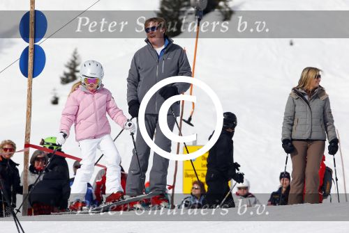 Lech, 23 Februari 2015
Jaarlijkse fotoshoot koninklijke Familie in Lech met Koning willem Alexander, Koningin Maxima, Prinses Beatrix,Prinses Amalia, Prinses Alexia en Prinses Ariane